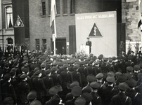 97526 Afbeelding van de leden van de W.A. (Weer Afdeling) van de Nationaal Socialistische Beweging (N.S.B.) op het ...